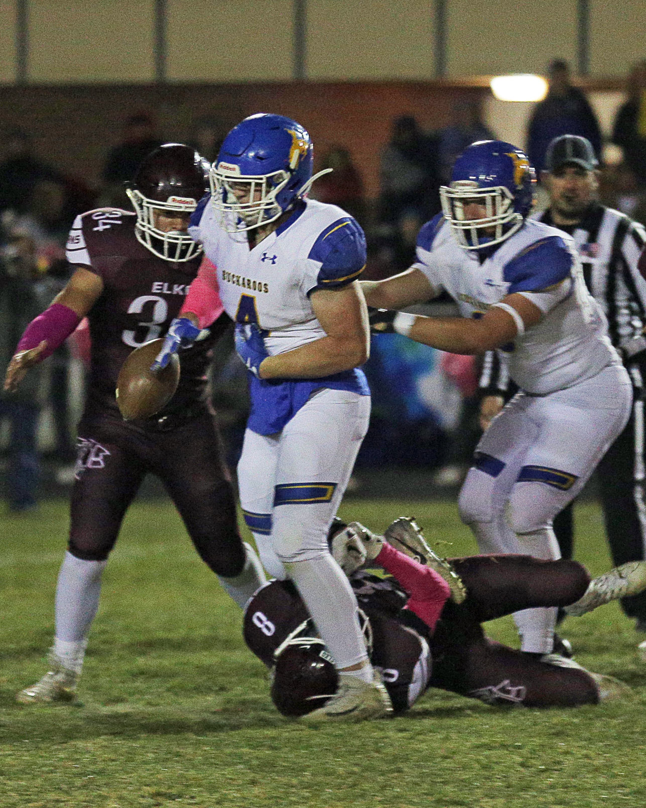 Lowry at Elko Football 19.jpg